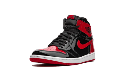 Air Jordan 1 High Patent Bred