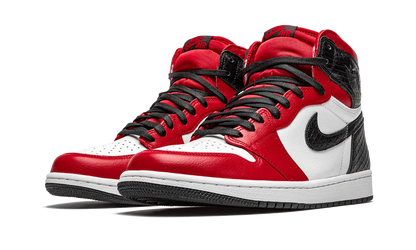 Air Jordan 1 Retro High Satin Snake Chicago (W)