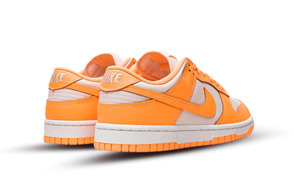 Dunk Low Peach Cream (W)